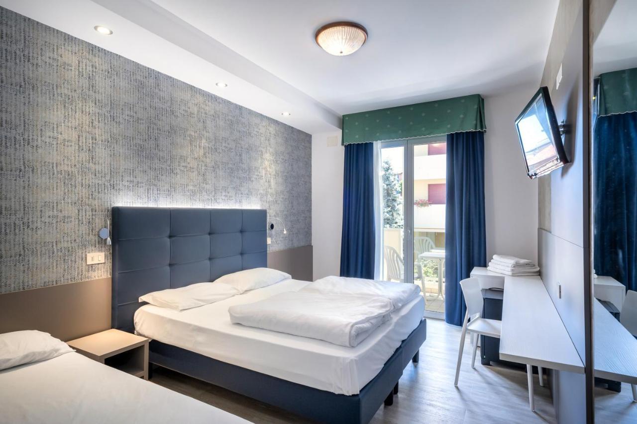 Hotel Gardenia Caorle Extérieur photo