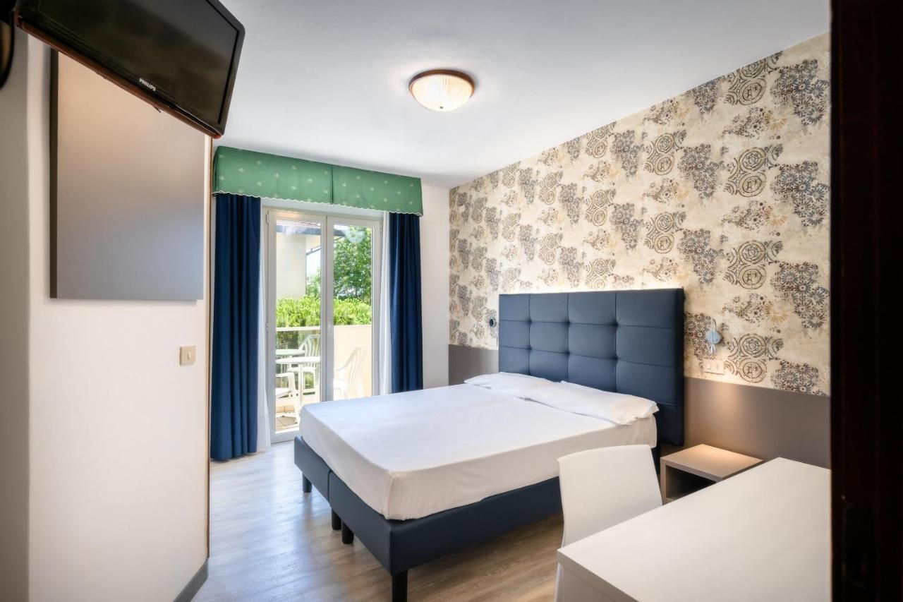 Hotel Gardenia Caorle Extérieur photo