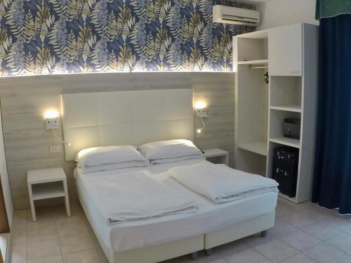 Hotel Gardenia Caorle Extérieur photo