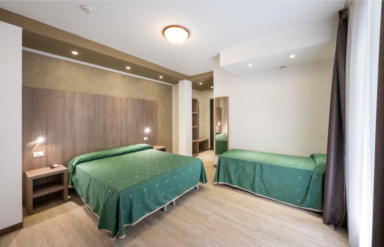 Hotel Gardenia Caorle Extérieur photo