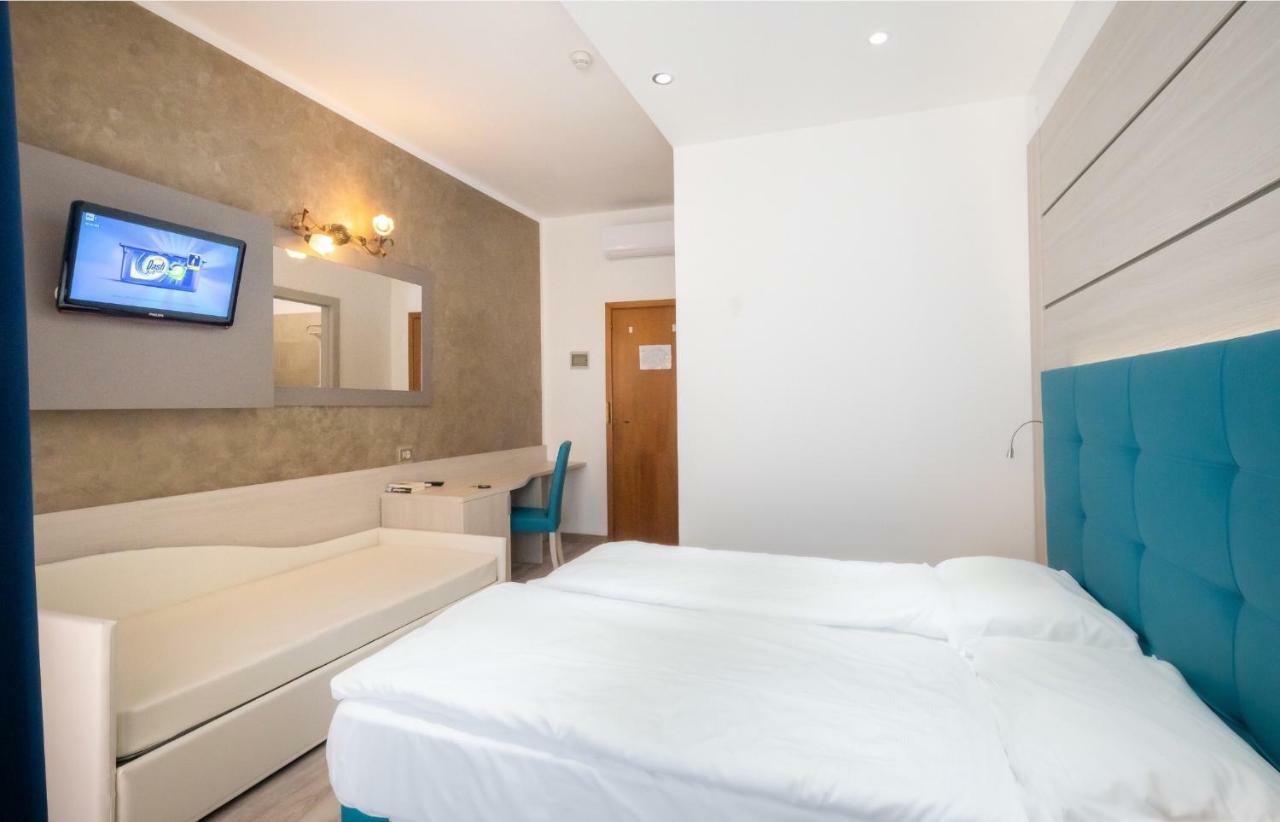 Hotel Gardenia Caorle Extérieur photo