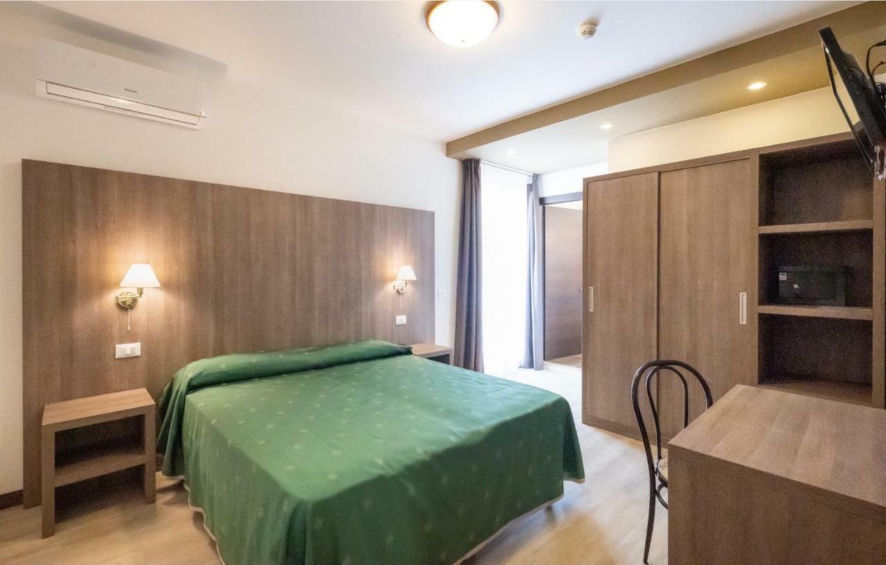 Hotel Gardenia Caorle Extérieur photo